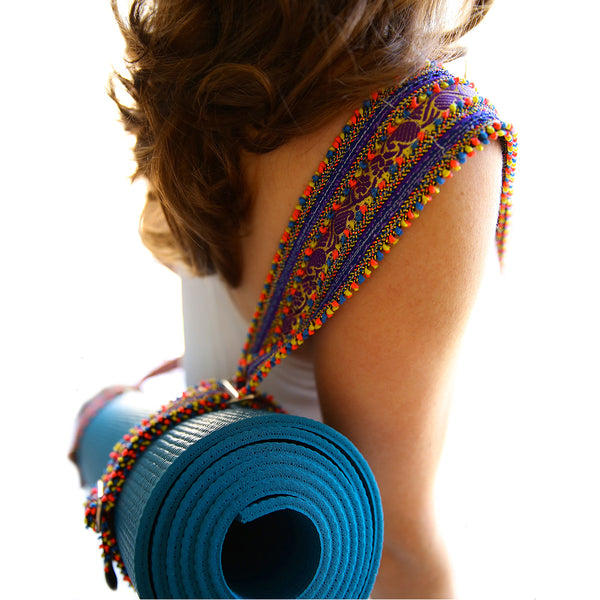 hand appliquéd ribbon finish yoga mat sling